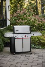 Genesis SP-335 Gas Grill - Image 5