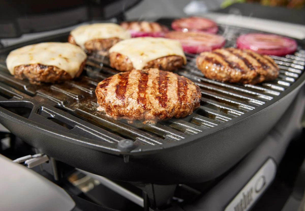 Weber Q1200N Gas Grill - Image 6
